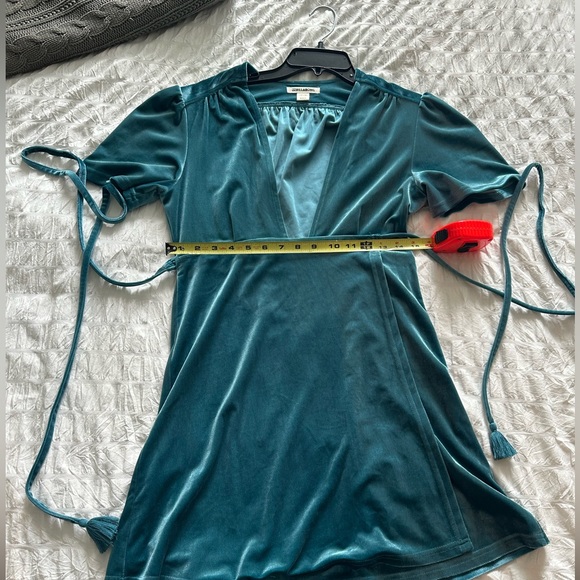 Billabong Velvet Mini Wrap Dress - Picture 1 of 6